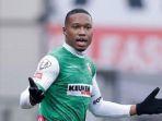 arsenio-valpoort-striker-asal-belanda-yang-dikabarkan-bakal-bagung-persebaya-surabaya.jpg