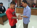 asen-terpidana-kasus-pembunuhan-berencana-aprialian-dewi-1.jpg