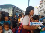 bus-mengantar-penumpang-kapal-km-kelud_20180607_105453.jpg