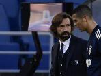 cristiano-ronaldo-kanan-berjalan-dekat-pelatih-juventus-andrea-pirlo.jpg