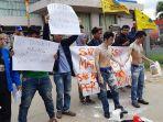 demo-mahasiswa-di-pertamina.jpg