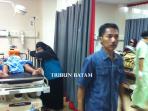 dewi-dan-dua-anaknya-risma-dan-wawan-tewas-gara-gara-listrik_20160507_112920.jpg