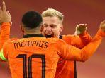 donny-van-de-beek-melakukan-selebrasi-setelah-mencetak-gol-di-timnas-belanda.jpg