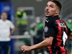gelandang-ac-milan-asal-aljazair-ismael-bennacer-saat-pertandingan-melawan-hellas-verona.jpg