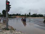 genangan-air-di-simpang-basecamp-batam-1.jpg