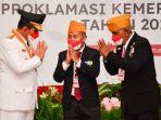 gubernur-dan-wagub-kepri-serahkan-tali-asih-ke-veteran.jpg