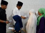 gubernur-kepri-nurdin-basirun-santuni-anak-anak-di-belakangpadang_20160705_151003.jpg<pf>gubernur-kepri-nurdin-basirun-santuni-anak-anak-di-belakangpadang2_20160705_150840.jpg