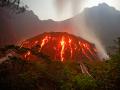 gunung-kelud-di-kota-kediri-provinsi-jawa-timur-meletus.jpg