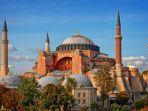 hagia-sophia-di-istanbul-turki.jpg