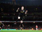 hasil-liga-inggris-2019-man-city-bantai-arsenal-3-gol-tanpa-balas-de-bruyne-brace.jpg