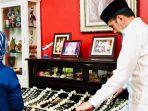 ibunda-jokowi-sujiatmi-notomiharjo-dimakamkan-hari-ini.jpg