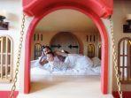 ilustrasi-kamar-hotel-anak-di-shangri-la-hotel-singapura.jpg