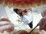 ilustrasi-pemeriksaan-gigi_20160607_164604.jpg