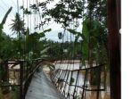 jembatan-gantung-rusak.jpg