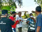 kecamatan-selayar-bersama-tim-bagikan-masker.jpg