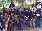 kelompok-militan-di-filipina-yang-berafiliasi-dengan-isis_20170607_145039.jpg