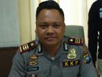 kepala-kepolisian-kawasan-pelabuhan-sekupang-akp-wahyu-norman-hidayat_20160705_150449.jpg