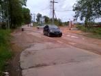 kondisi-jalan-rusak-di-jalan-marina-sekupangtepatnya-di-depan_20160824_184951.jpg