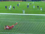 lionel-messi-cetak-gol-penalti-saat-argentina-vs-paraguay-di-coa-america-2019.jpg