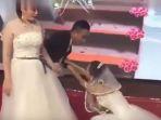 mantan-pacar-datang-ke-pernikahan.jpg