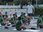 mantan-pemain-persib-nova-arianto-kembali-jadi-asisten-pelatih-timnas.jpg