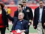 mantan-presiden-as-george-hw-bush_20170124_131510.jpg