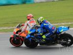 marc-marquez-andrea-iannone_20181103_191748.jpg