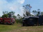 mobil-water-cannon-polres-bintan-bantu-padamkan-kebakaran-lahan-1.jpg