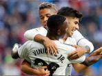 para-pemain-real-madrid-merayakan-gol.jpg