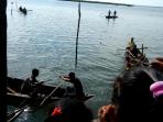 para-peserta-lomba-dayung-sampan_20160708_190919.jpg
