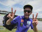 pebalap-energy-monster-yamaha-valentino-rossi-memasuki-usia-40-tahun.jpg