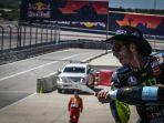 pebalap-monster-energy-yamaha-valentino-rossi-podium-2-di-austin.jpg