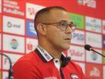 pelatih-madura-united-fabio-lefundes.jpg