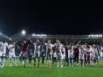 pemain-ac-milan-lakukan-selebrasi-setelah-finish-di-peringkat-2-klasemen-liga-italia.jpg