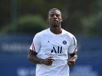pemain-baru-paris-saint-germain-georginio-wijnaldum-menjalani-latihan.jpg