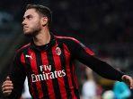pemain-muda-ac-milan-davide-calabria.jpg