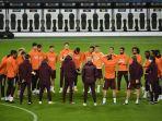 pemain-real-madrid-menjalani-latihan-yang-dipimpin-langsung-zinedine-zidane.jpg