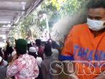 pendemo-rumah-mahfud-md.jpg