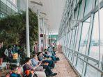 penumpang-di-changi-airport.jpg