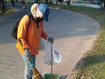 penyapu-jalanan_20180816_105929.jpg