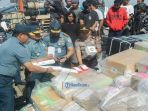personil-kri-lepu-mengamankan-km-berkat-sodara_20181019_135509.jpg