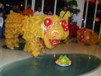 pertunjukan-barongsai-di-harris-hotel-batam-center_20160205_194657.jpg