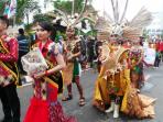 peserta-jambore-pemuda-indonesia-pawai1_20151028_125759.jpg