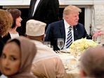 presiden-as-donald-trump-di-acara-buka-puasa-bersama-di-gedung-putih_20180607_141007.jpg