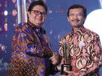 presiden-direktur-atb-ir-benny-andrianto-antonius-mm-menerima-penghargaan.jpg