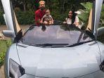 raffi-ahmad-nagita-slavina-dan-rafathar-berpose.jpg