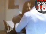 rekaman-video-memperlihatkan-perempuan-membuka-baju.jpg