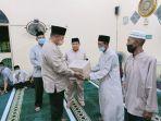 safari-ramadhan-bupati-anambas-ke-desa-air-asuk.jpg