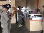 satpol-pp-sisir-kedai-kopo-dan-warnet-di-bintan.jpg