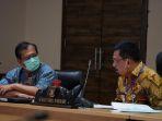 sekdaprov-kepri-pimpin-rapat-pembiayaan-covid-19.jpg
